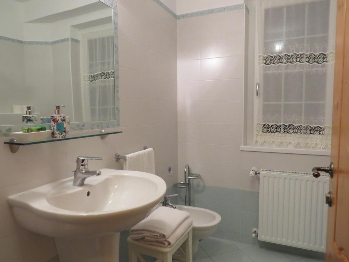 Bianzone B&B Il Grappolo מראה חיצוני תמונה