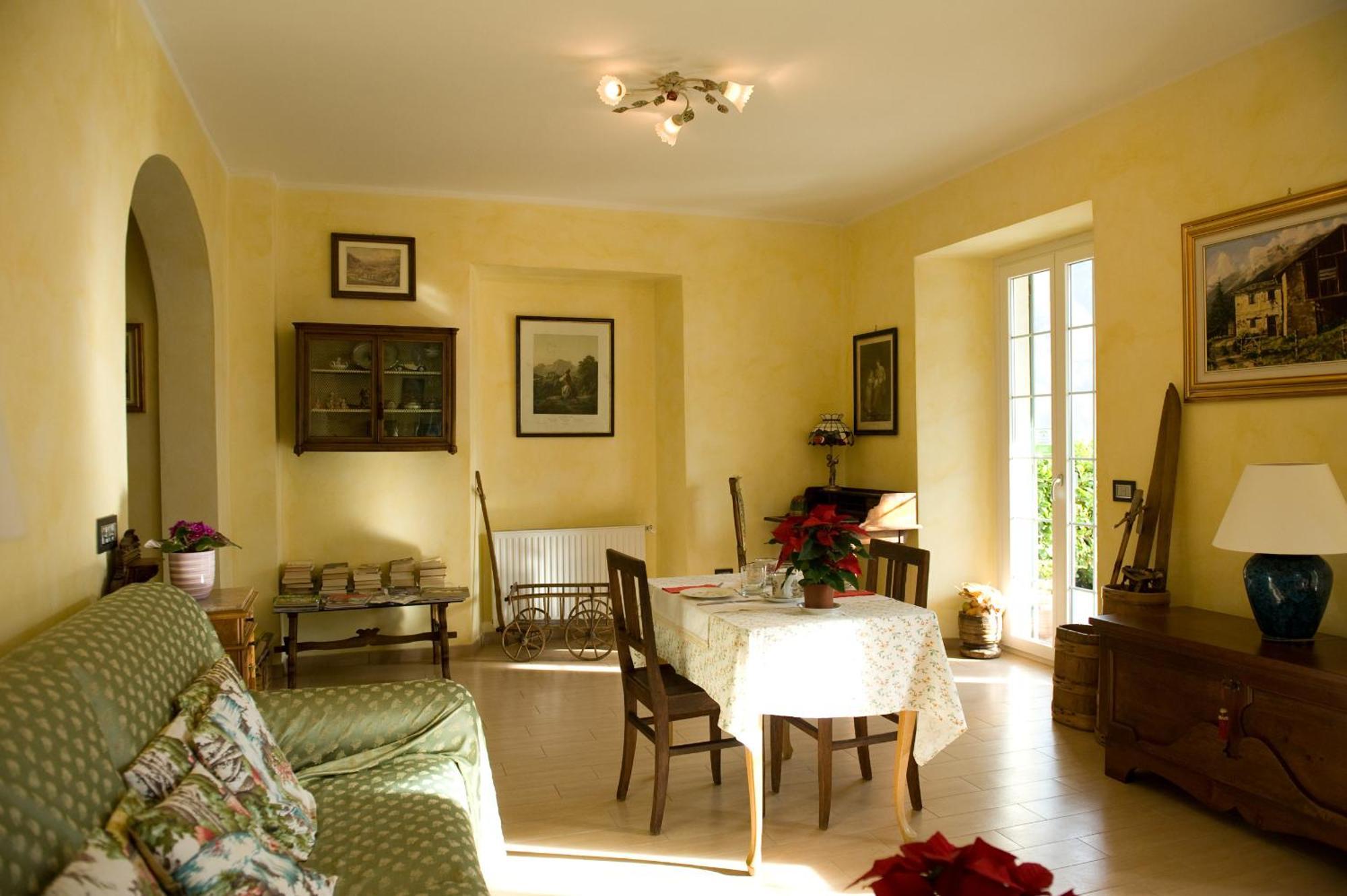 Bianzone B&B Il Grappolo מראה חיצוני תמונה