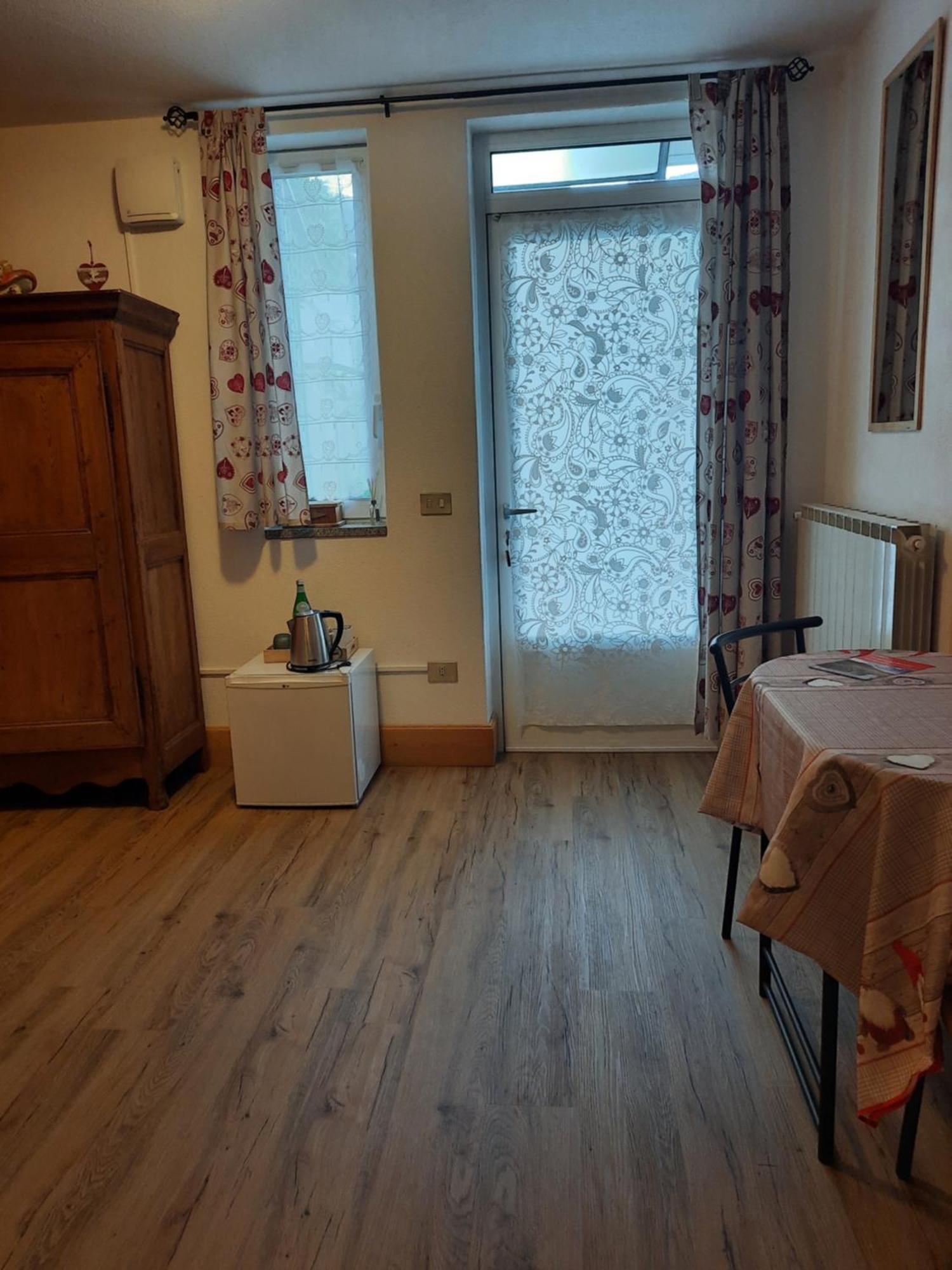 Bianzone B&B Il Grappolo מראה חיצוני תמונה