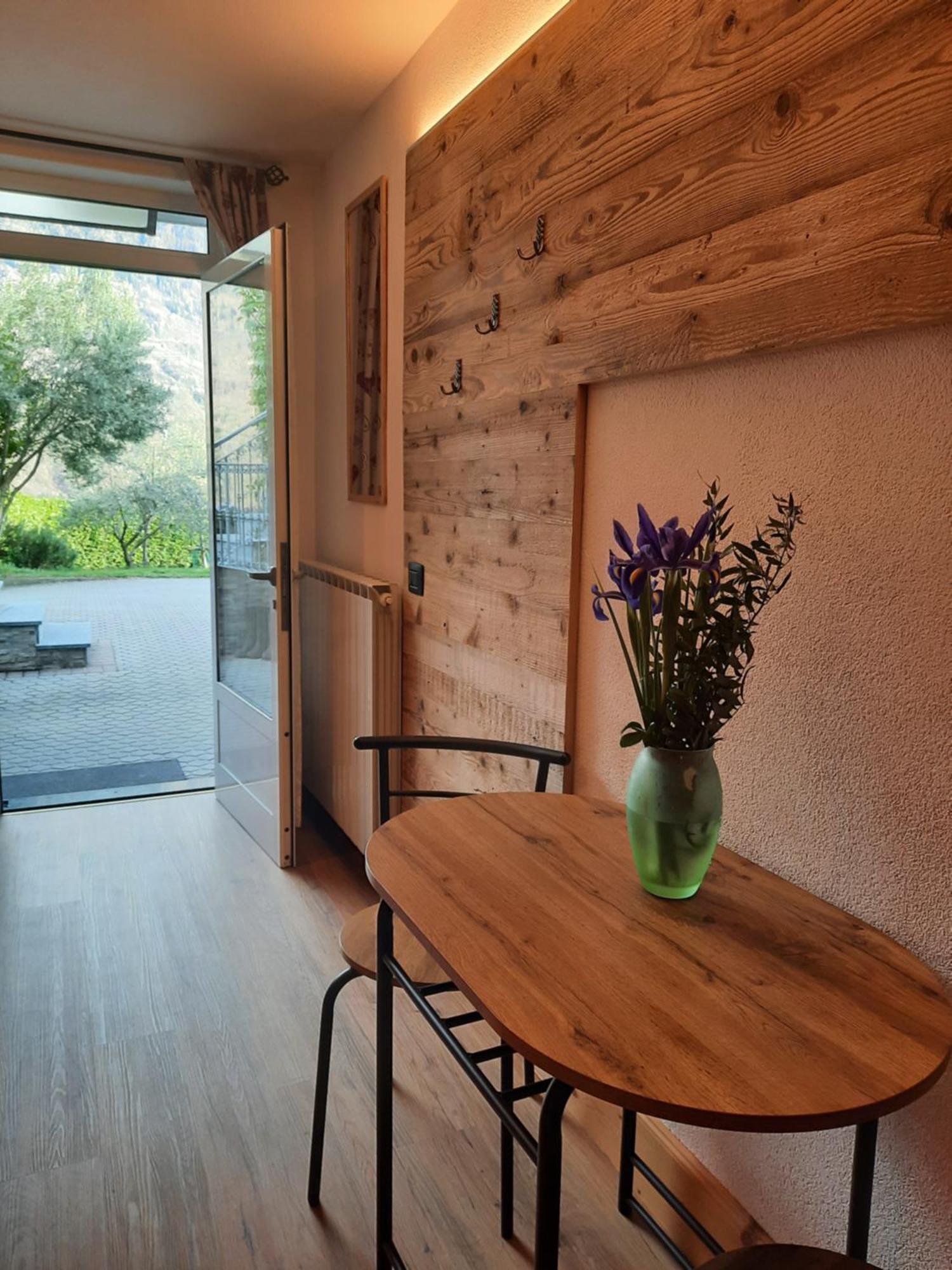 Bianzone B&B Il Grappolo מראה חיצוני תמונה